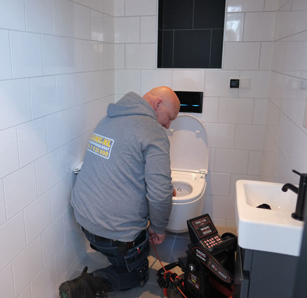 leidingen ontstoppen